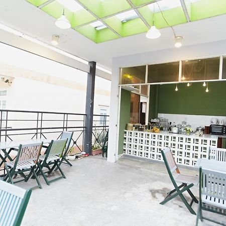Dream Station - Saigon Hostel ホーチミン市 エクステリア 写真