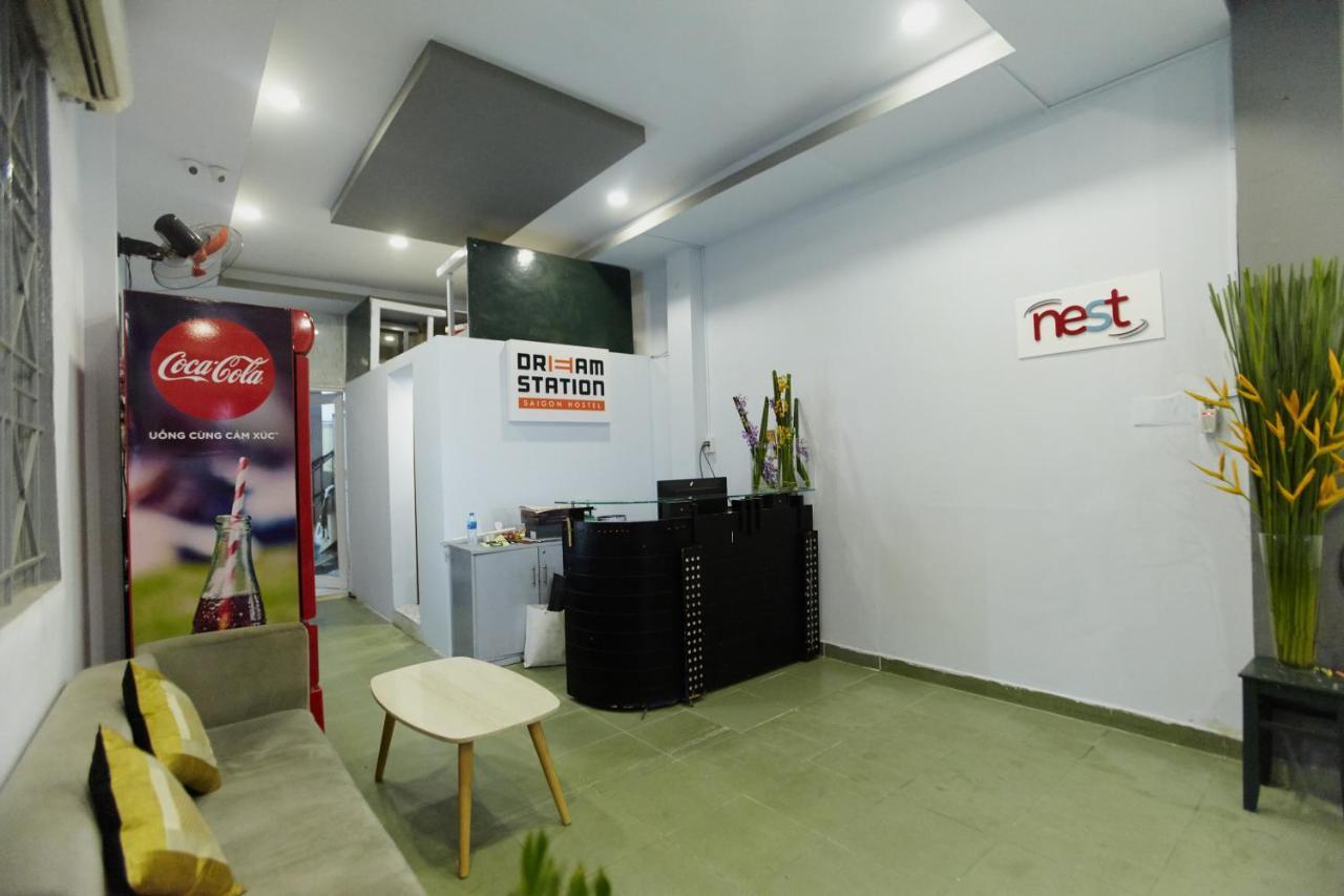 Dream Station - Saigon Hostel ホーチミン市 エクステリア 写真